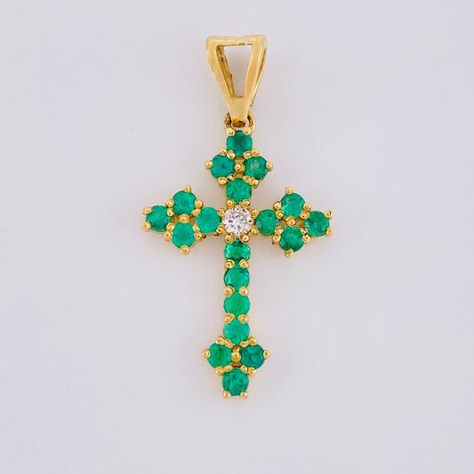 Dije Cruz Florencial 45pts Esmeraldas 8pts Diamantes 2gr / 3cm / Oro Amarillo 18K