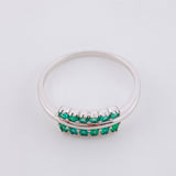 Anillo Rama Linea Doble 2.5gr / T7 1/2 / Esmeraldas 37pts Oro Blanco 18K (Joya)