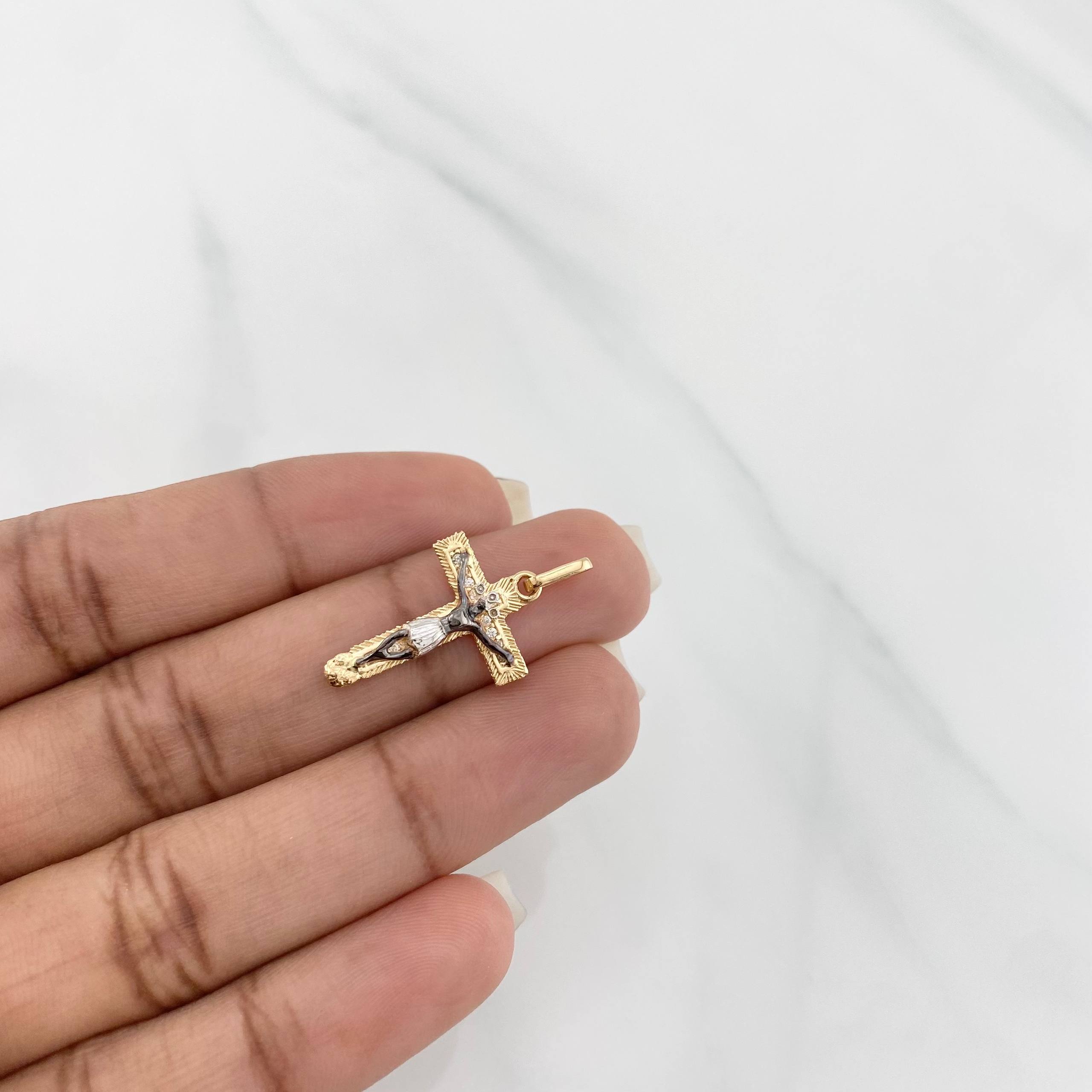 Dije Cruz cristo 1.7g / 2.7cm Tres Oros 18K