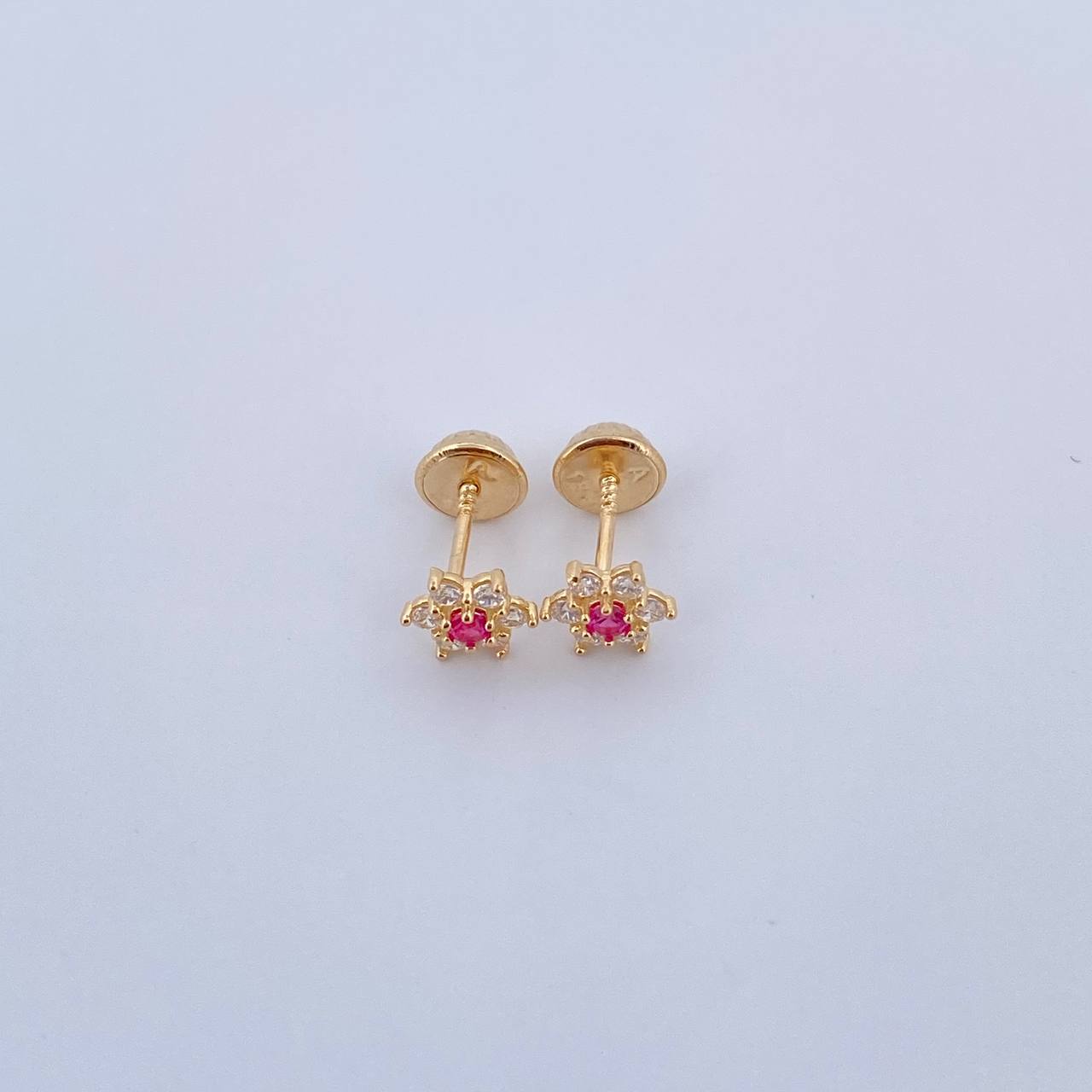 Topos Flor 0.85gr / Circones Fucsia Blancos Oro Amarillo 18K &