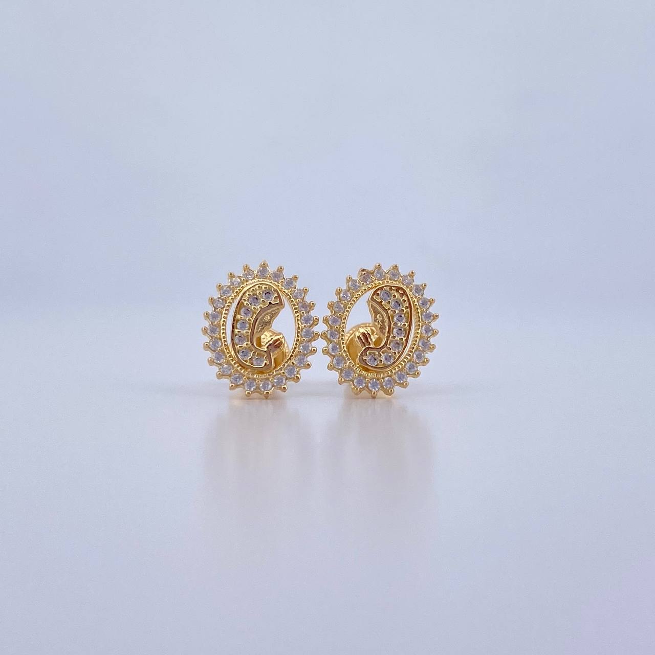 Topos Virgen Maria 1.95gr / Circones Blancos Oro Amarillo 18K &