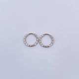 Candongas Aro Rayado 0.45gr / Diamantados Oro Blanco 18K &