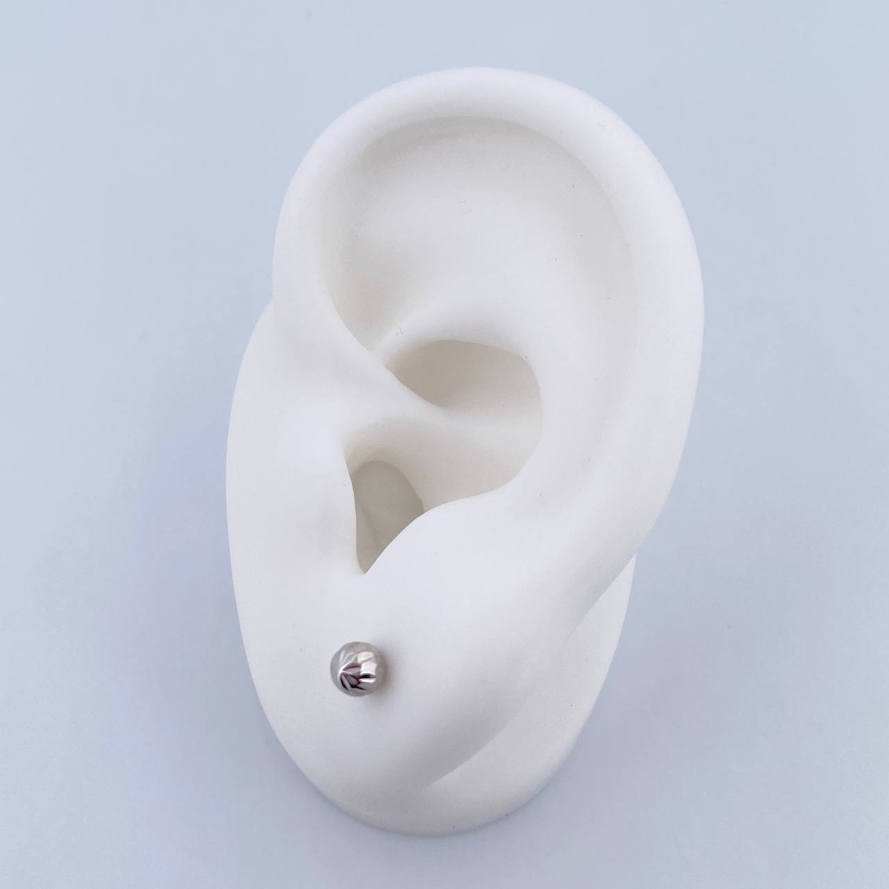 Topos Bola 0.55gr / 4mm Diamantadas Oro Blanco 18K &