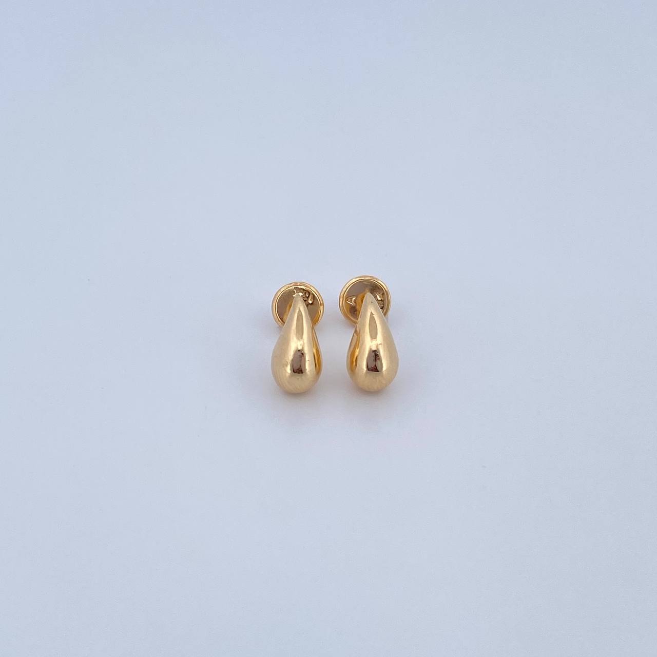 Topos Gota 1.1gr / 7mm Oro Amarillo 18K $