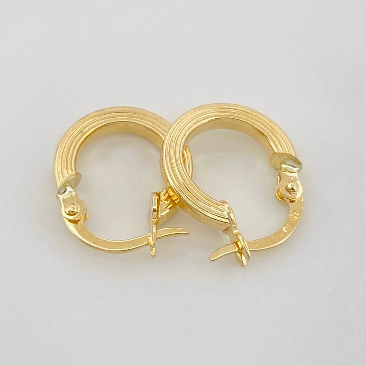 Candongas Miku 1g / 1.7cm Oro Amarillo 18K