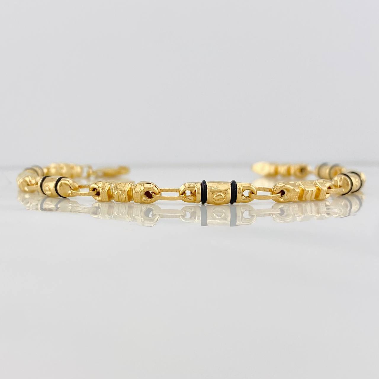 Pulso Tornillo 5.25g / 21cm / 3.89mm Oro Amarillo 18K