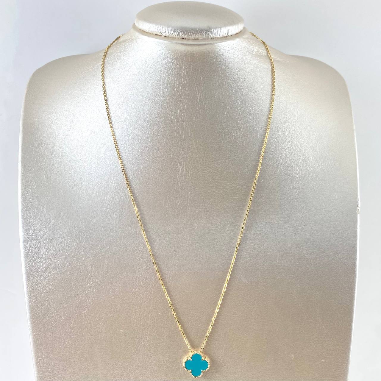 Cadena Aro Seguido Trebol VCyA 4.2gr / 50cm / 1.5mm Punteado Cuarzo Azul Celeste Mate Oro Amarillo Nac.Esp. 18K