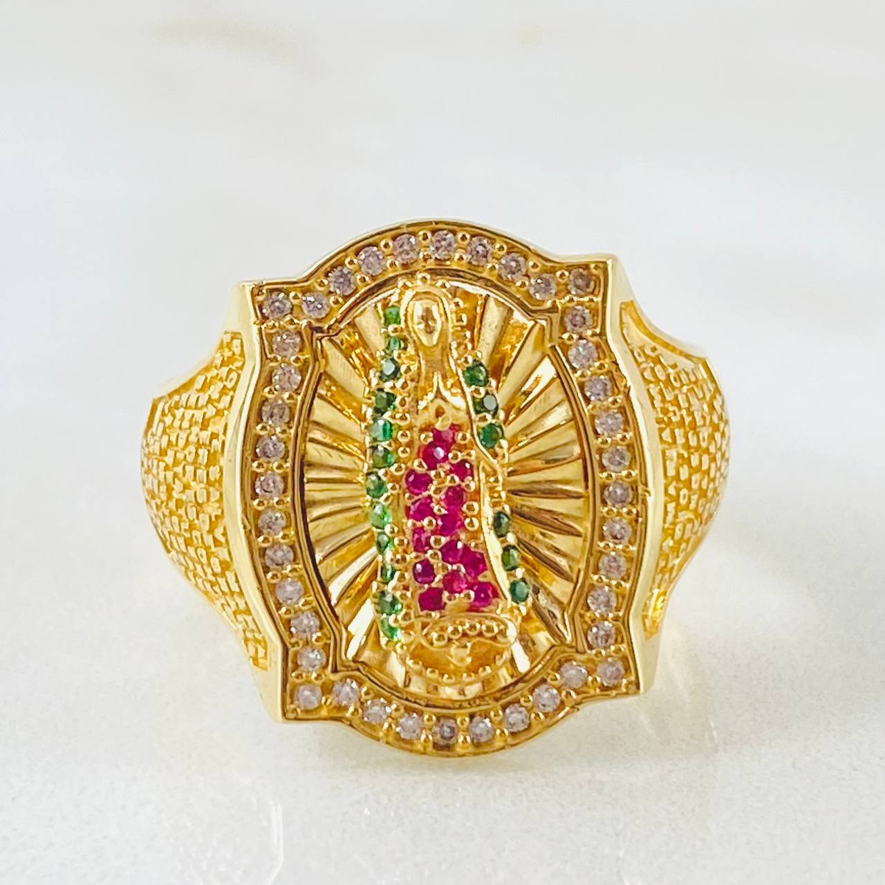 Anillo Virgen Guadalupe 8.6gr / T10 1/4 / Oro Amarillo 18K ©