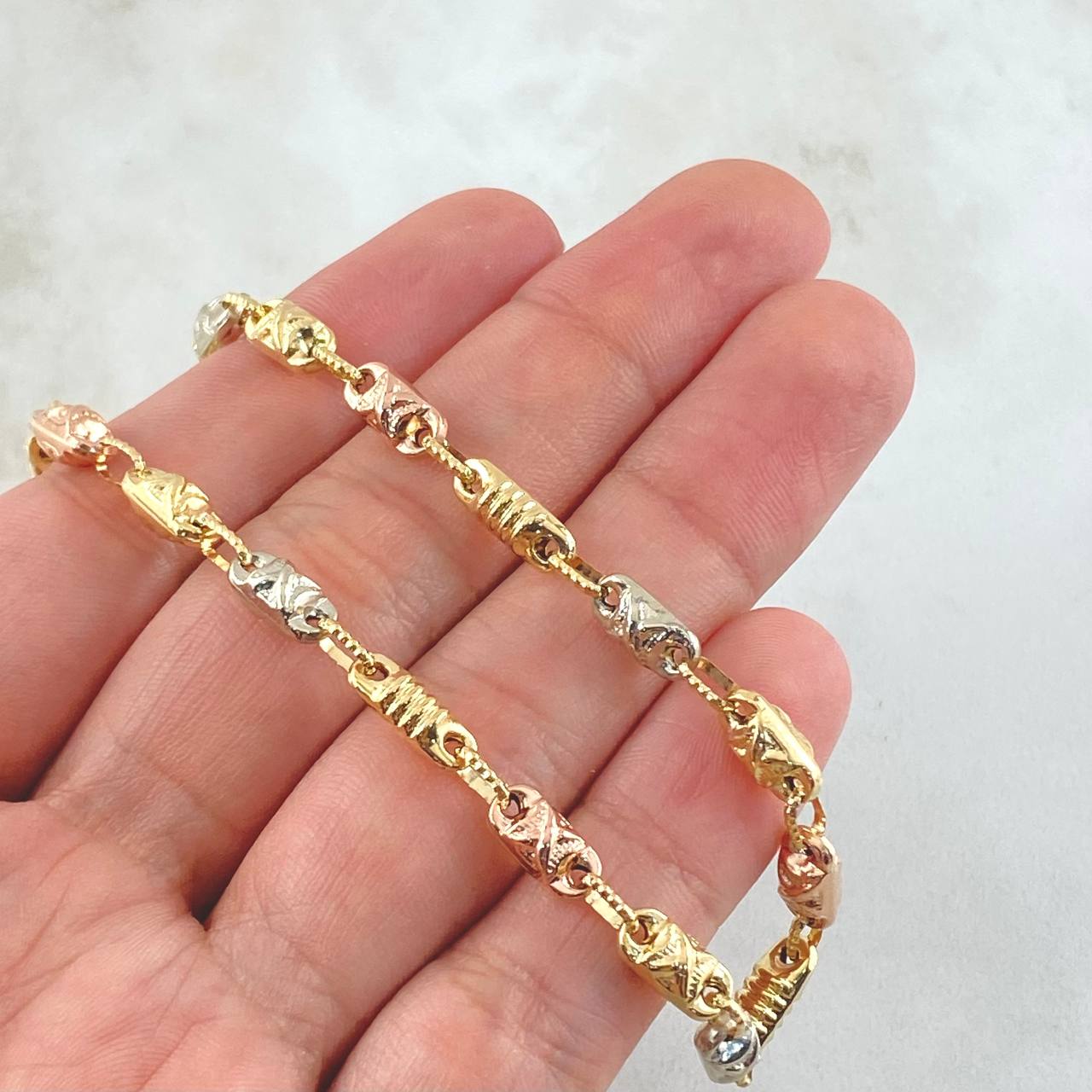 Cadena Rustica 14.5gr / 60cm / Tres Oros 18K ©