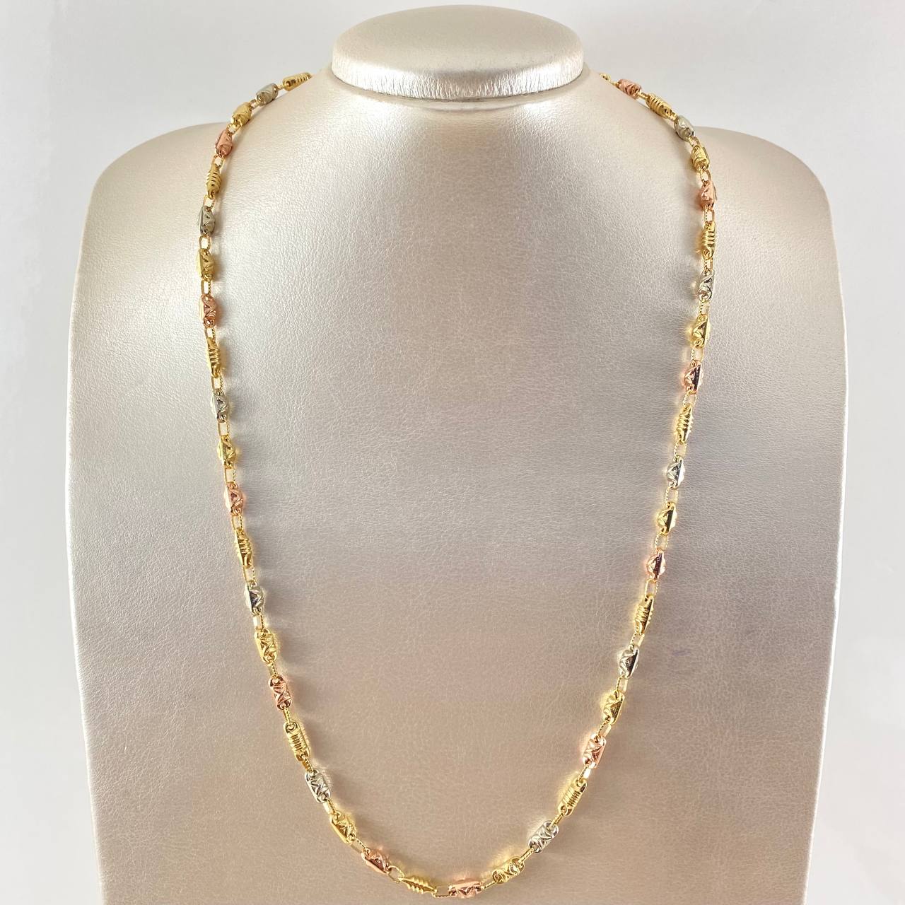 Cadena Rustica 14.5gr / 60cm / Tres Oros 18K ©