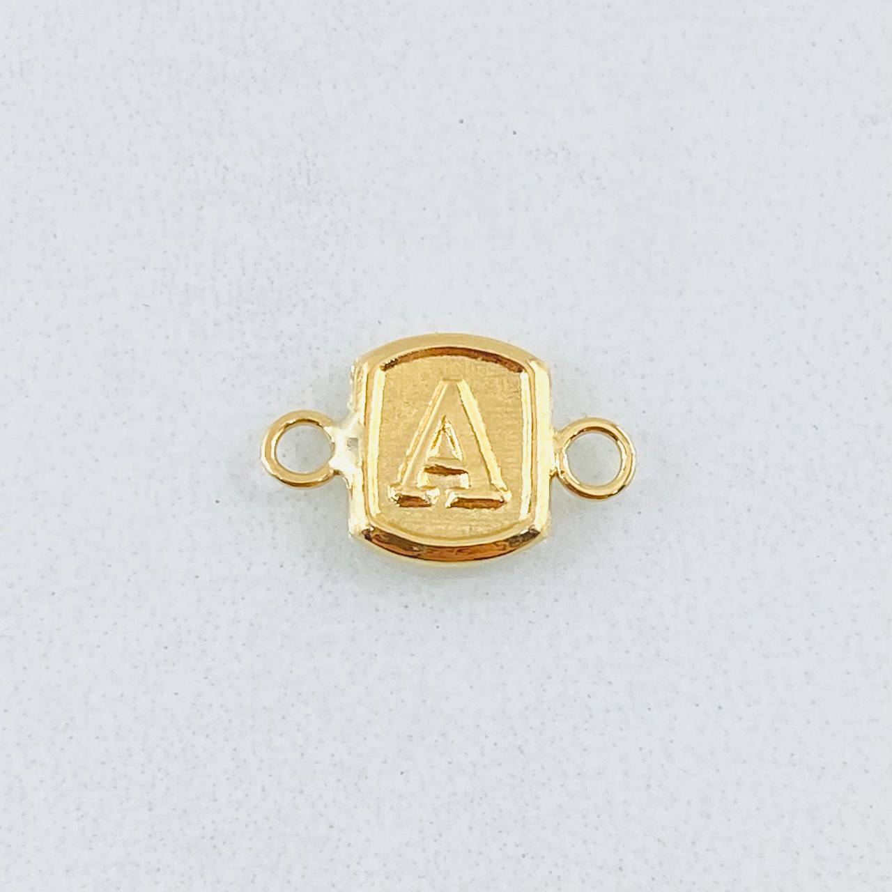 Herraje Letra A 0.3gr / 1.2cm / Oro Amarillo 18K