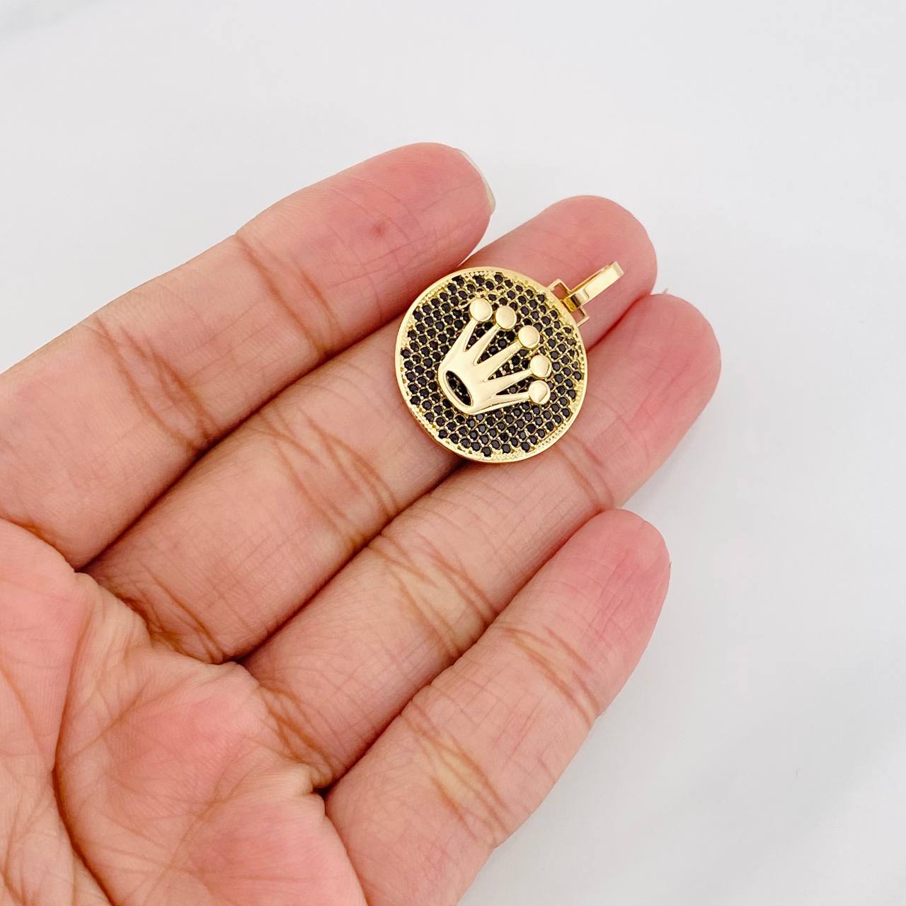Dije Corona 3.6g / 2.7cm Oro Amarillo 18K