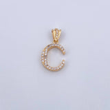 Dije Letra C 2.5gr / 2.5cm / Circones Blancos Oro Amarillo 18K $