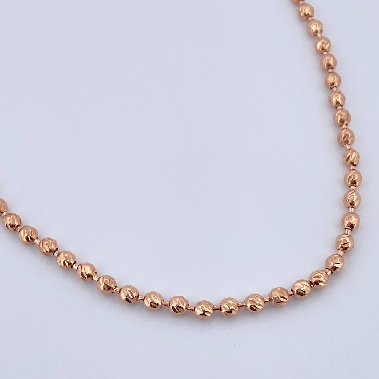 Cadena Militar 19.25gr / 61.6cm / 2.7mm Bolas Diamantadas Oro Rosa 18K $