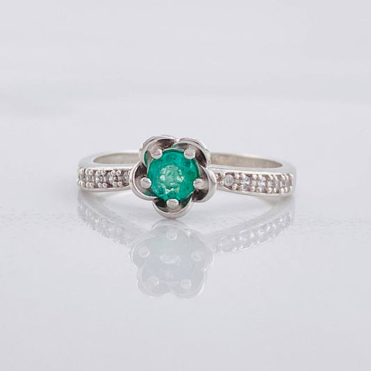 Anillo Carril Florencial Esmeraldas 29pts 1.95g / T7 1/2 Plata 950