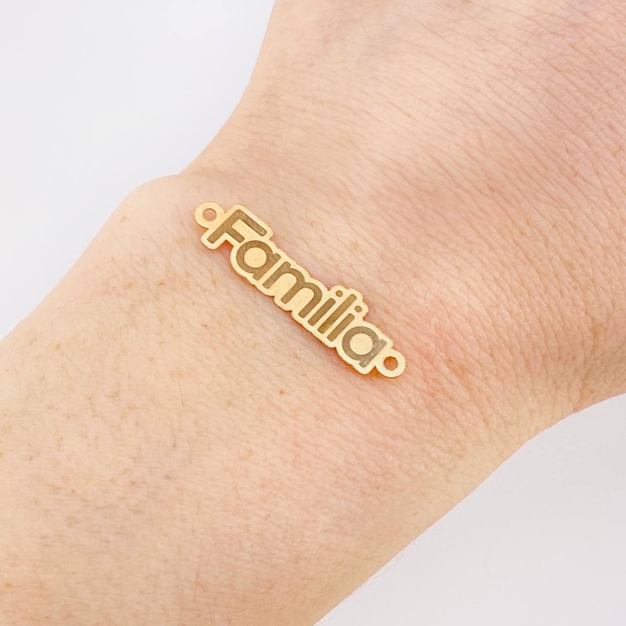 Herraje Familia 0.65g / 3cm Oro Amarillo 18K
