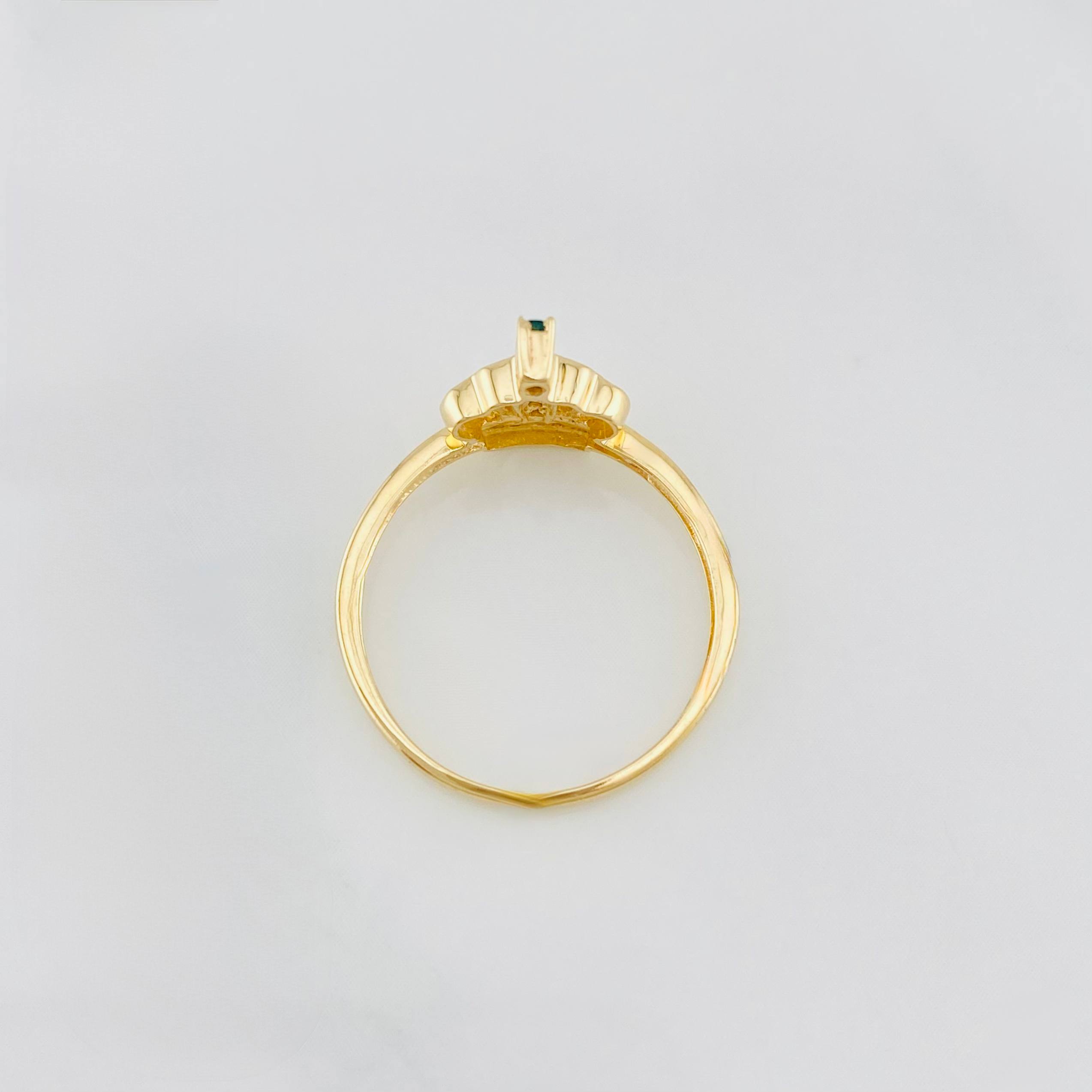 Anillo Corona 1.85g / T6 Oro Amarillo 18K