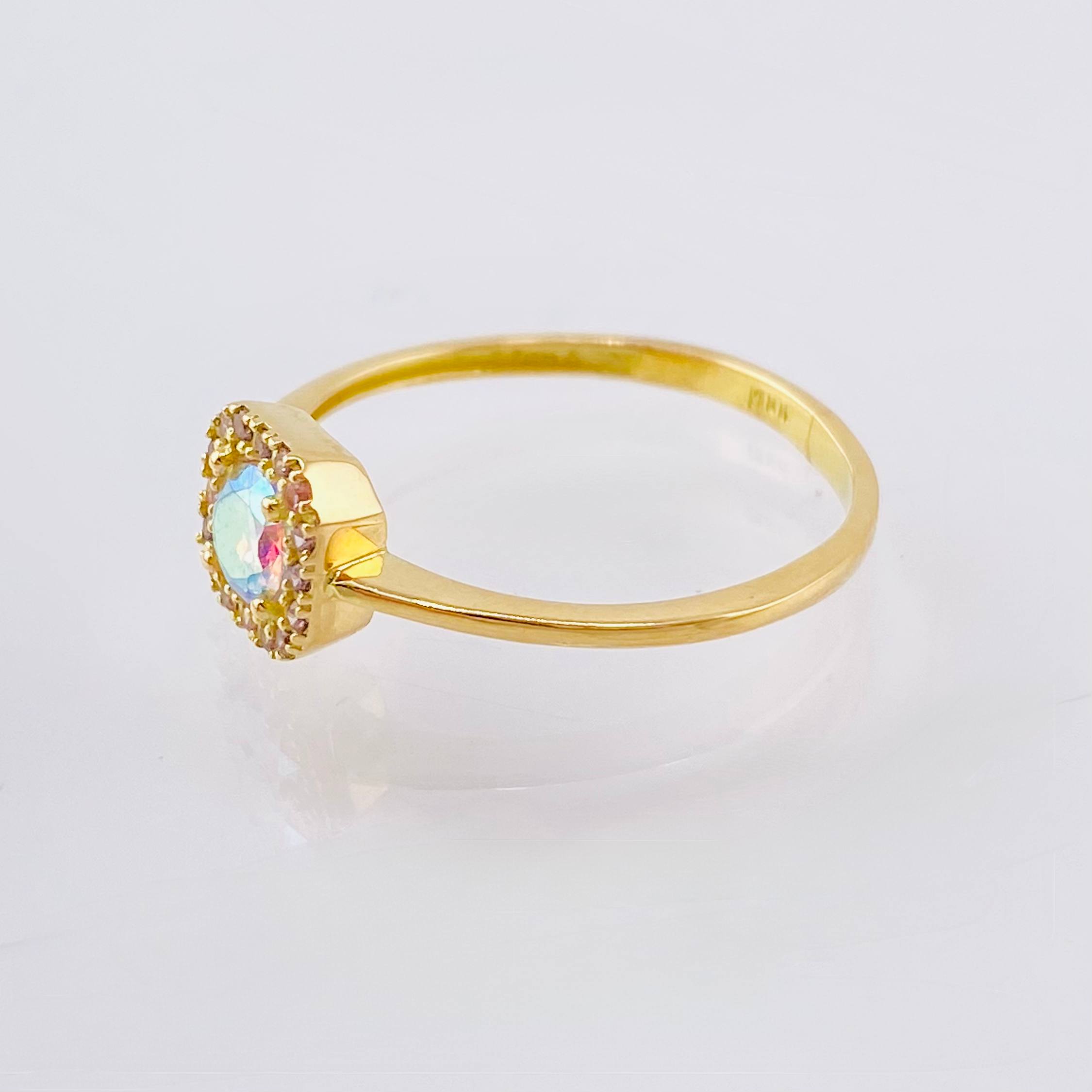 Anillo Halo Cuadrado 2.05gr / T7 3/4 / Oro Amarillo 18K