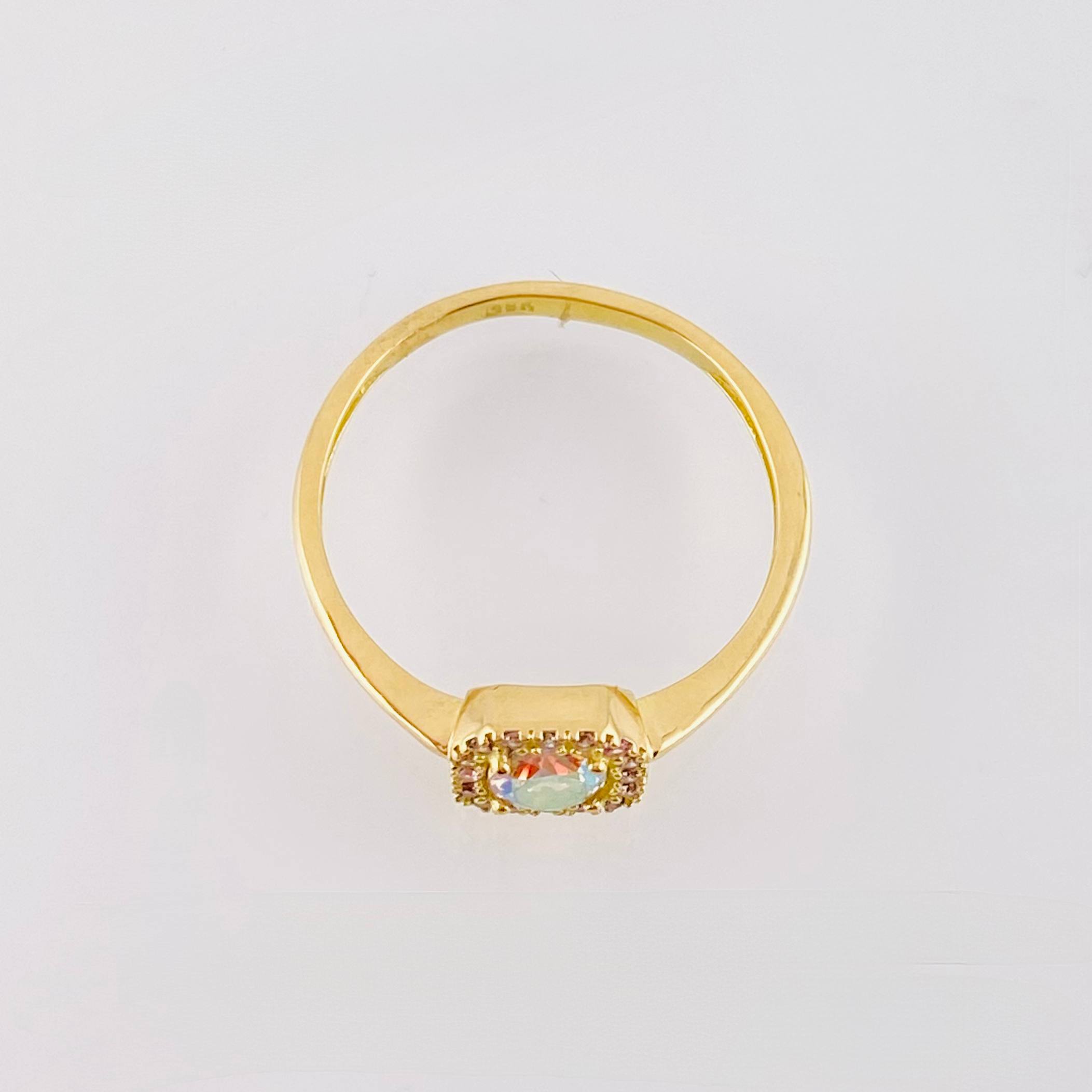 Anillo Halo Cuadrado 2.05gr / T7 3/4 / Oro Amarillo 18K