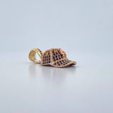 Dije Gorra LA 4.55gr / 2.9cm / Circones Azules Tres Oros 18K &