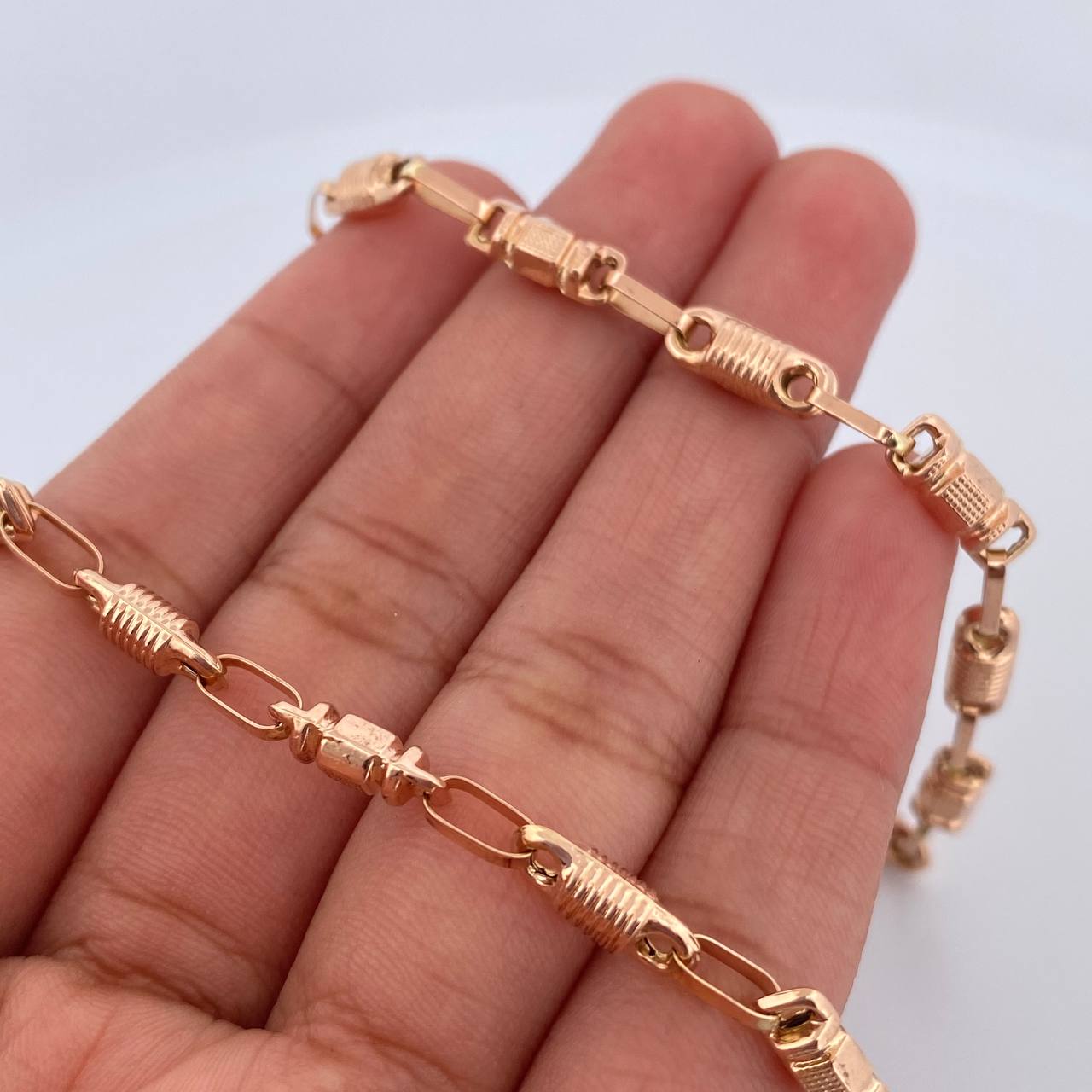 Cadena Rustica Barril 13.05gr / 61.2cm / 3.8mm Oro Rosa 18K $