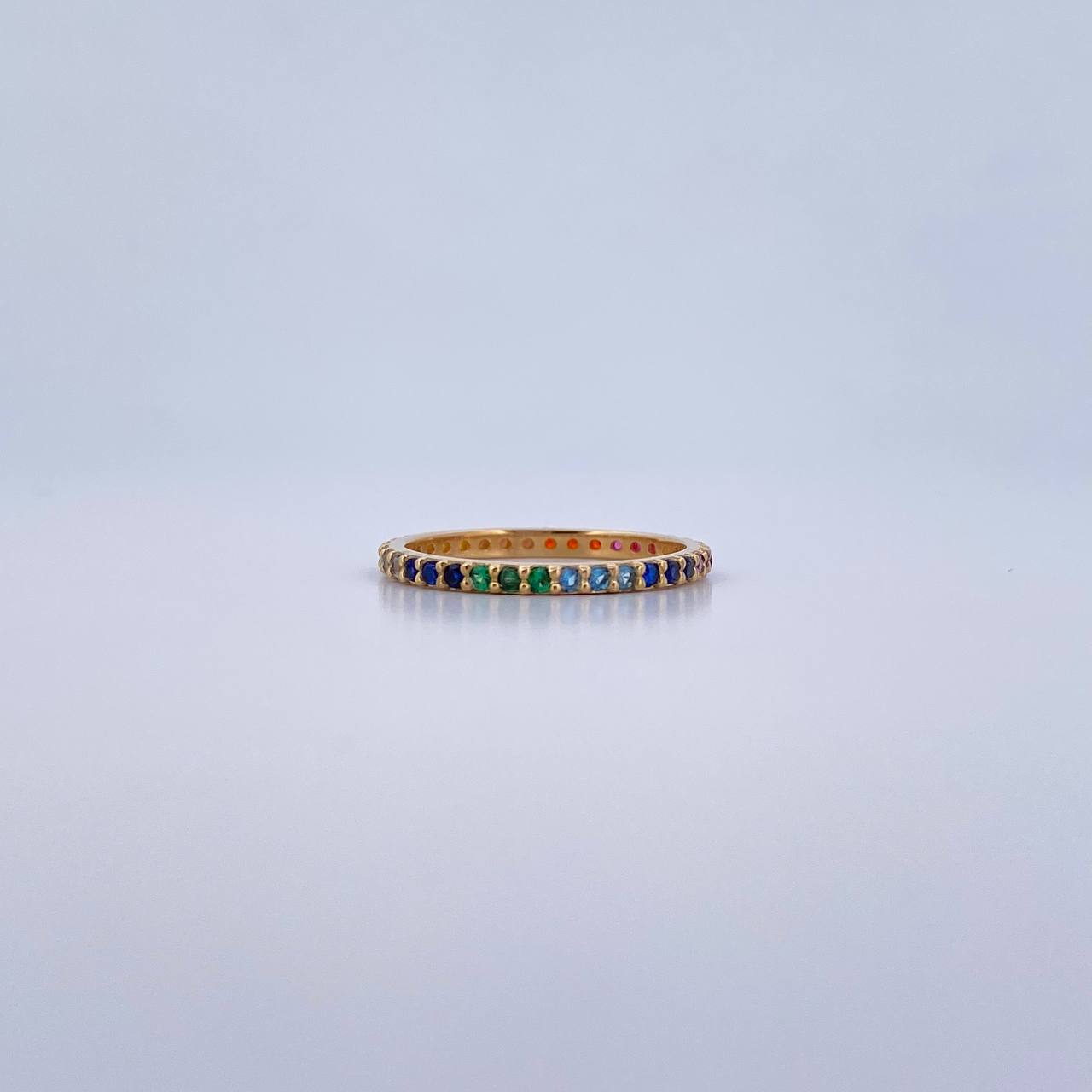 Anillo Argolla 1.8gr / T7 1/2 / Circones Colores Oro Amarillo 18K $