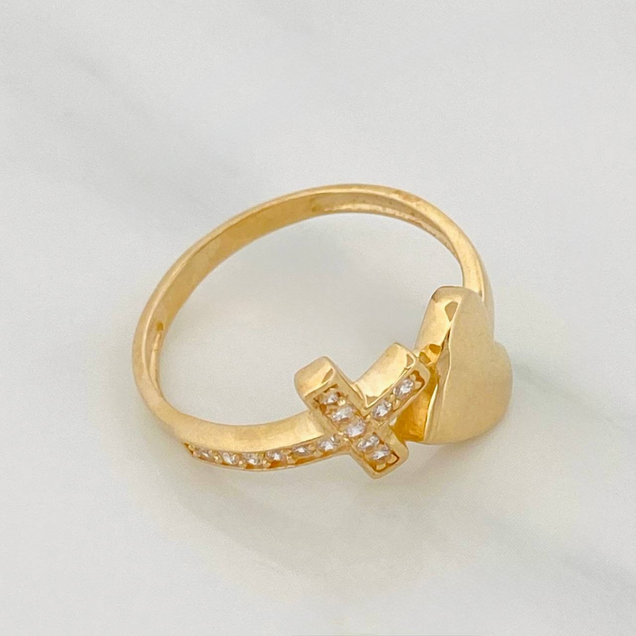 Anillo Cruz Corazón 2.6g / T7 1/2 Oro Amarillo 18K