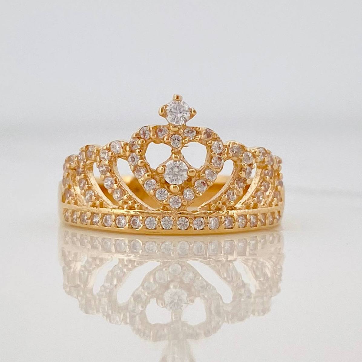 Anillo Tiara 3.4g / T7 Oro Amarillo 18K