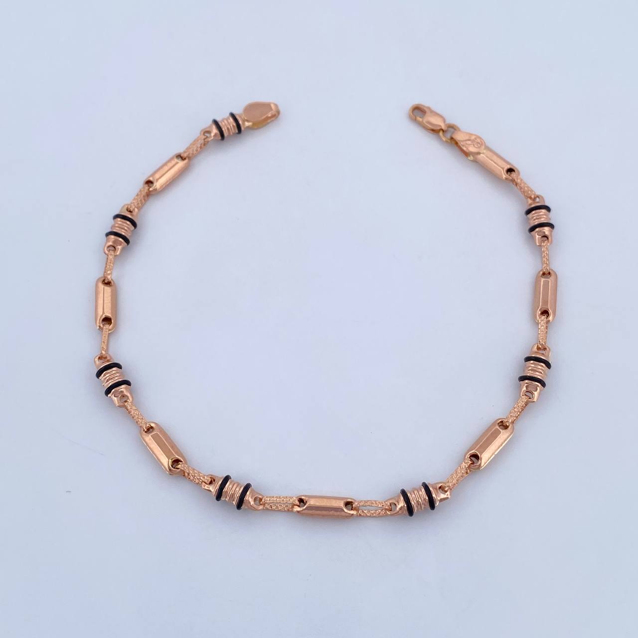 Pulso Rustico Barril 3.5gr / 20.7cm / 3.4mm Cauchos Negros Oro Rosa 18K &