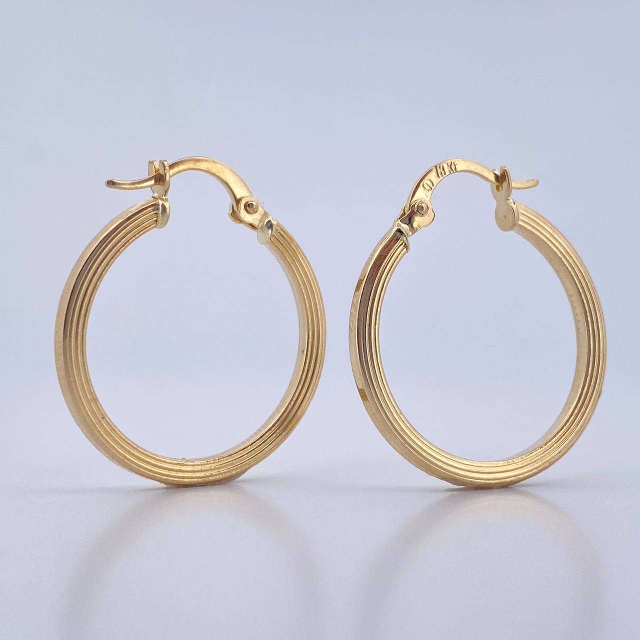 Candongas Andy 1.7gr / 2.5cm / Oro 18K &