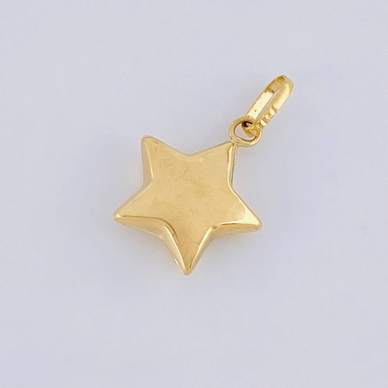 Dije Estrella 0.55g / 1.6cm Oro Amarillo 18K