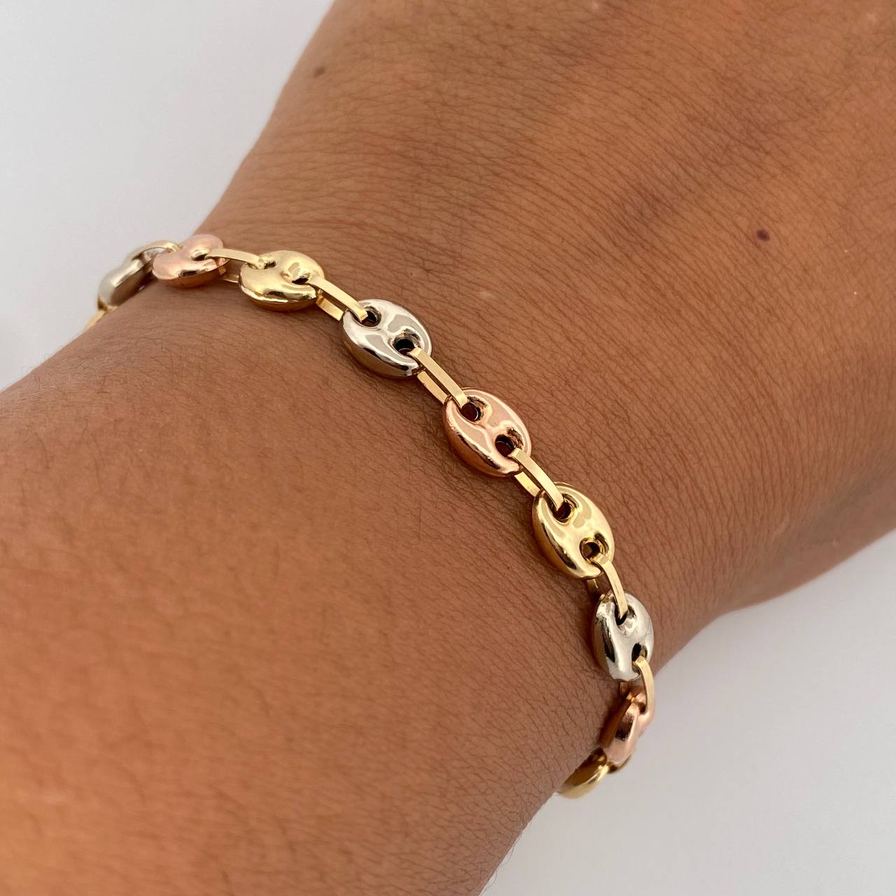Pulso GC 5.3gr / 19cm / 6mm Tres Oros 18K $