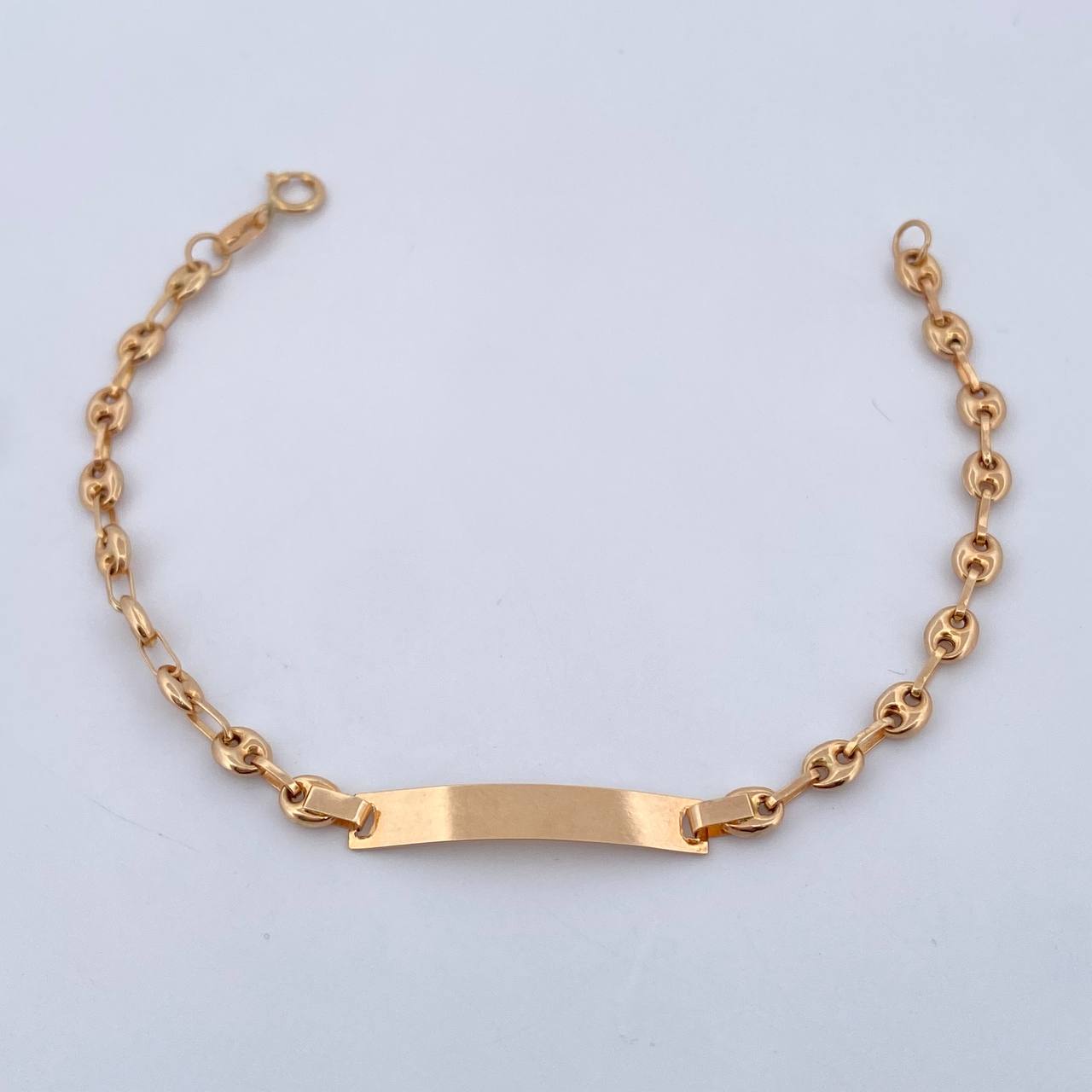 Pulso Bebé GC 1.7gr / 14.5cm / 3.8mm Placa Rectangular Curva Oro Amarillo 18K $