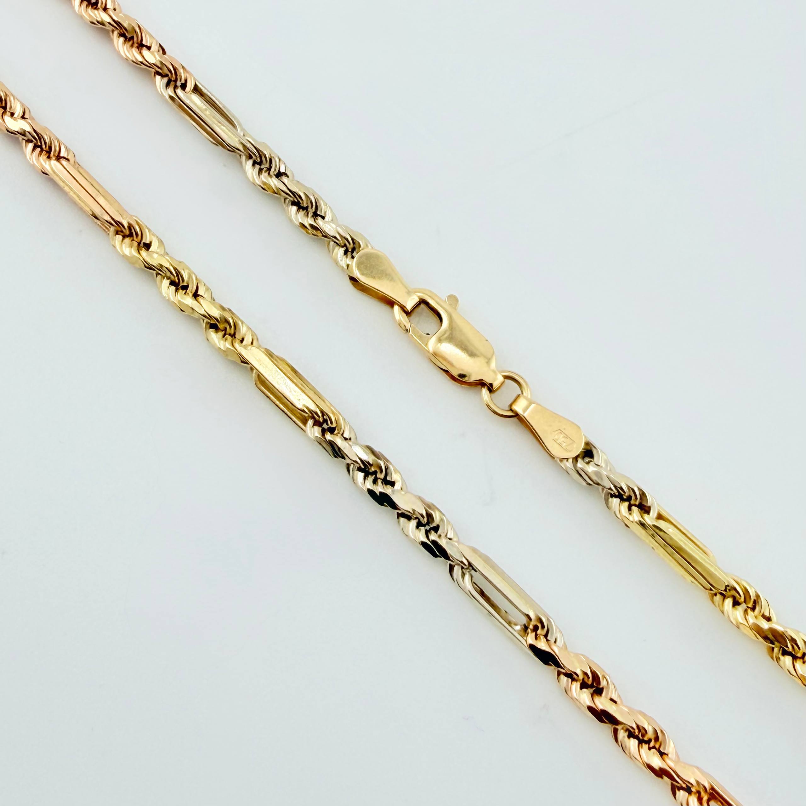 Cadena Lazo Especial 15.65gr / 60cm / 3.4mm Tres Oros +3 18K *