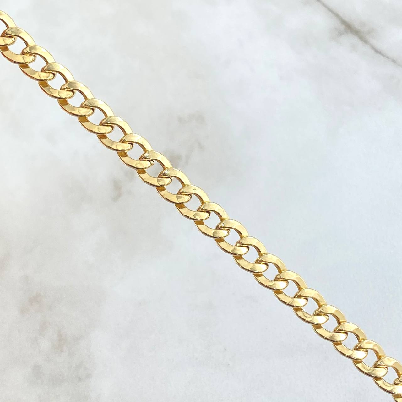 Pulso Cubano 5.4gr / 20cm / 6mm Oro Amarillo +0 18K ©