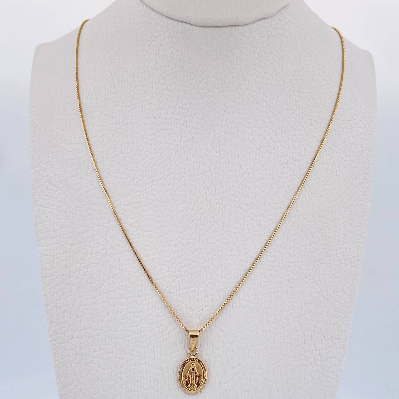 Set Cadena Veneciana 1.75gr / 45cm / 0.6mm + Dije Virgen Milagrosa 0.5gr / 1.8cm Troquelada  Oro Amarillo 18K (Oferta) &