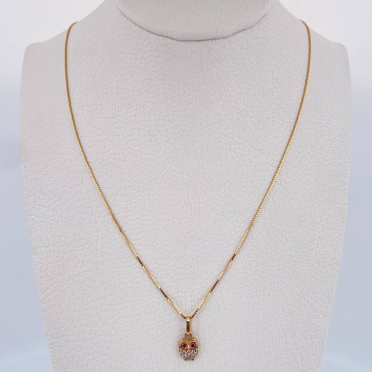 Set Cadena Veneciana 1.8gr / 45cm/0.6mm + Dije Buho 0.5gr / 1.3cm Circones Blancos Fucsias Dos Oros Amarillo Rosa 18K (Oferta) &