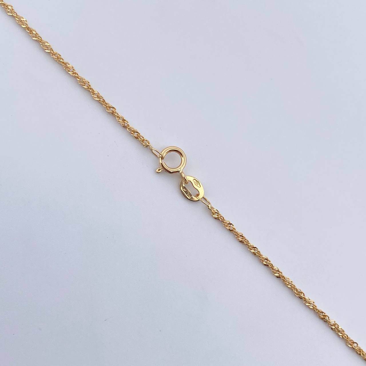 Set Cadena Singapur 1.4gr / 44.4cm / 1mm + Dije Oso TS 0.35 / 1.4cm Troquelado  Oro Amarillo 18K (Oferta) &