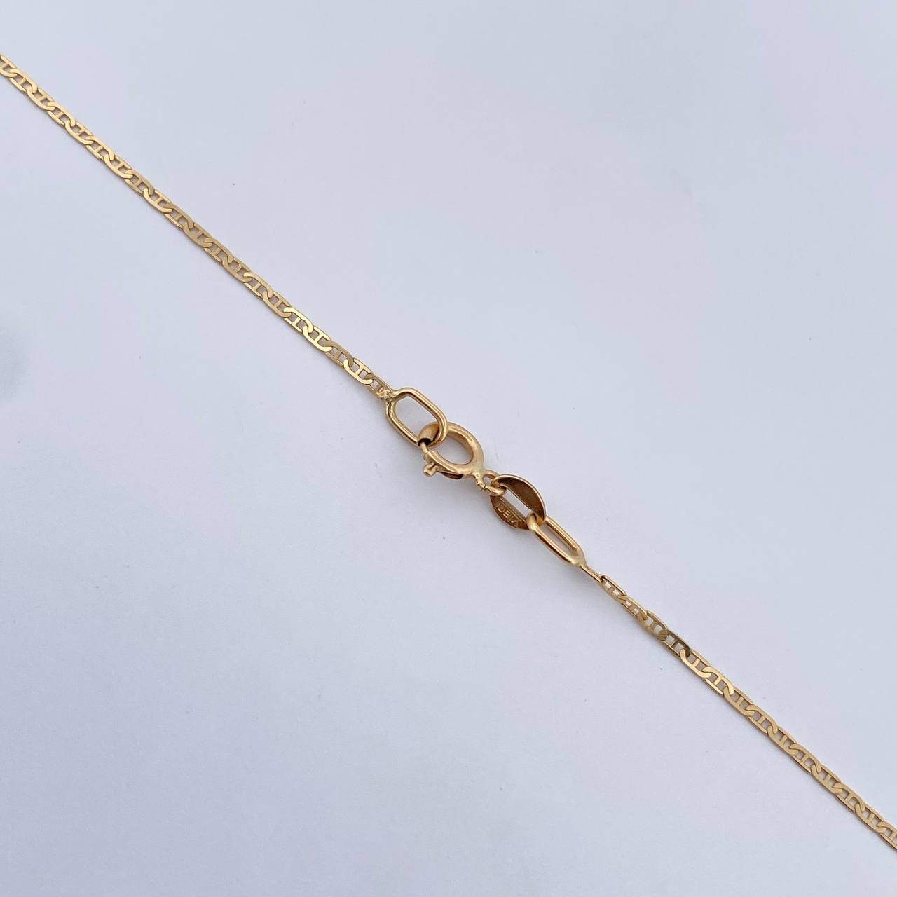 Set Cadena Escalera 1.4gr / 45.6cm / 1mm + Dije Libelula 0.4gr / 1.5cm Troquelado Oro Amarillo 18K (Oferta) &