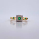 Anillo Cuadros 2.75gr / T7 / Esmeraldas 20 Pts Diamantes 10 Pts Dos Oros Amarillo Blanco 18K (Joya) &