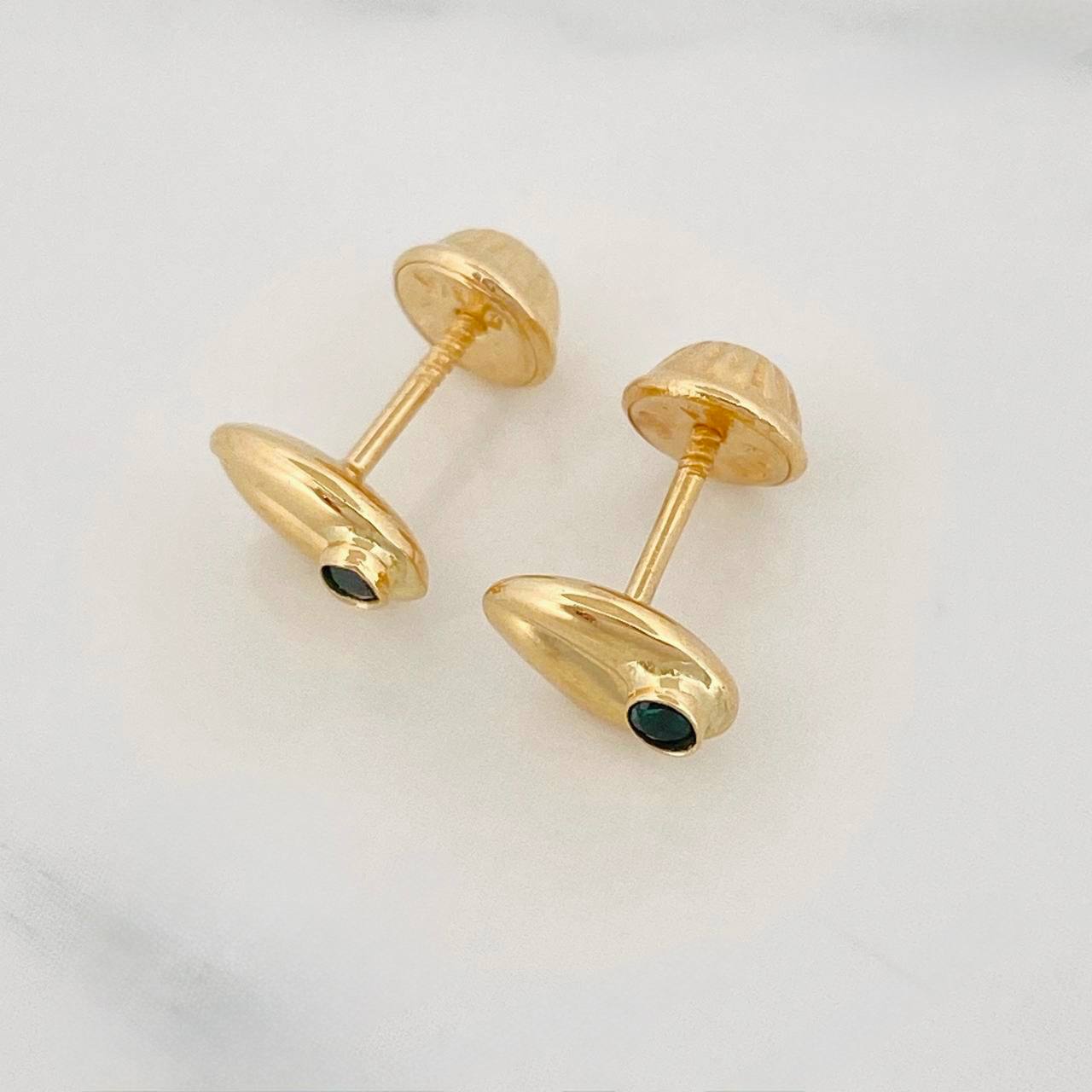 Topos Grano de Cafe 0.65g / 7.5mm Oro Amarillo 18K
