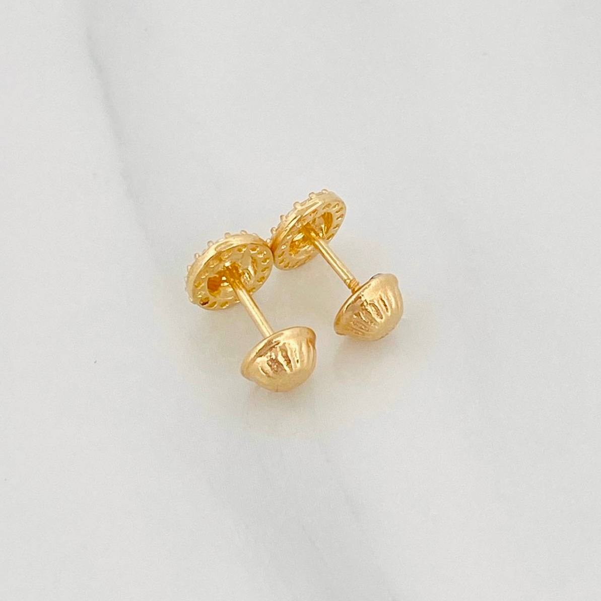 Topos Virgen Milagrosa 1.05g / 6.27mm Oro Amarillo 18K