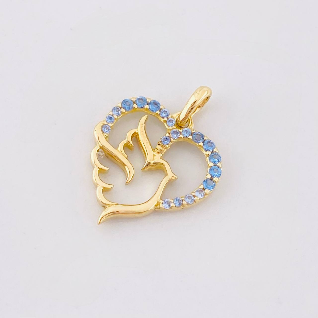 Dije Silueta Corazón Paloma 1.05g / 1.8cm Oro Amarillo 18K