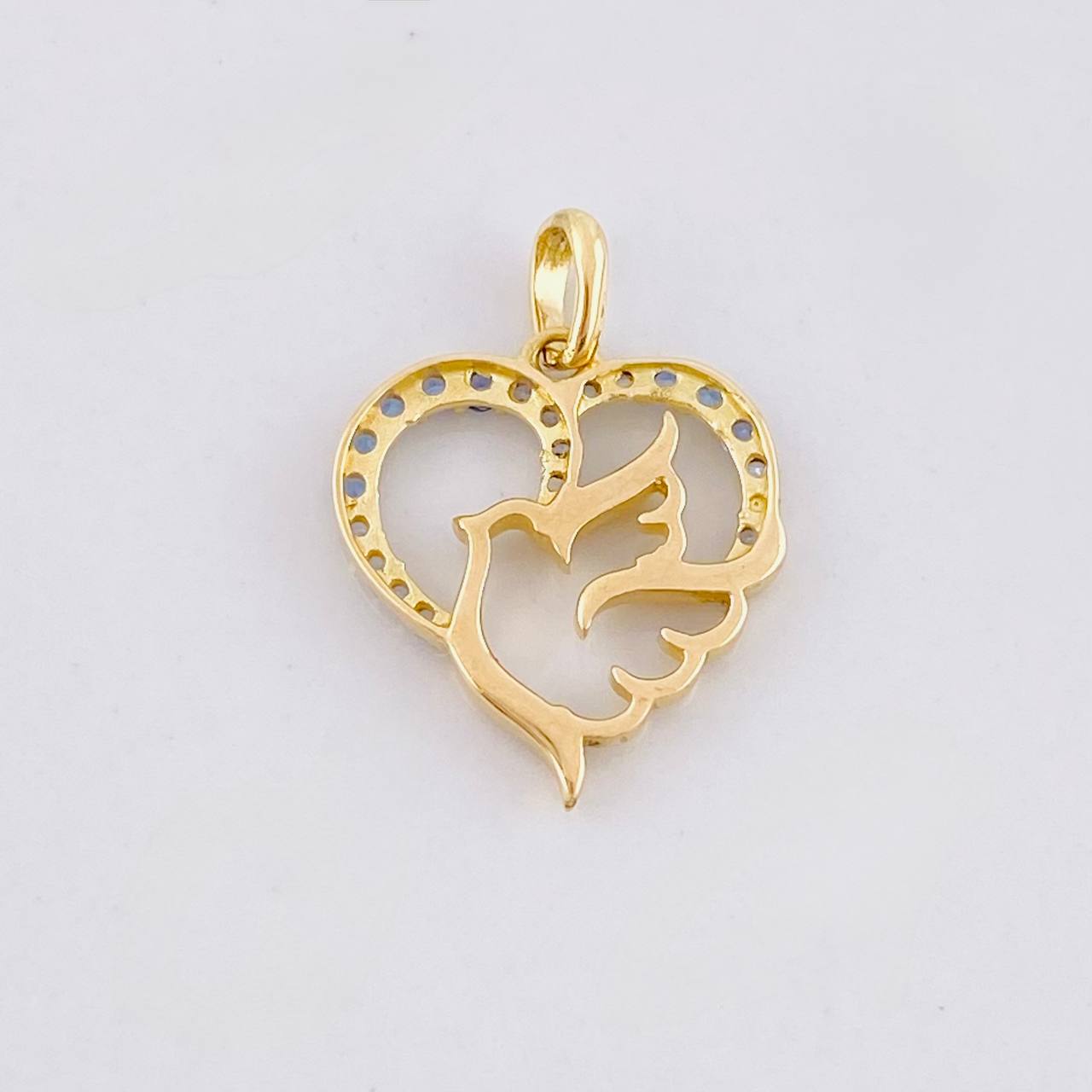 Dije Silueta Corazón Paloma 1.05g / 1.8cm Oro Amarillo 18K