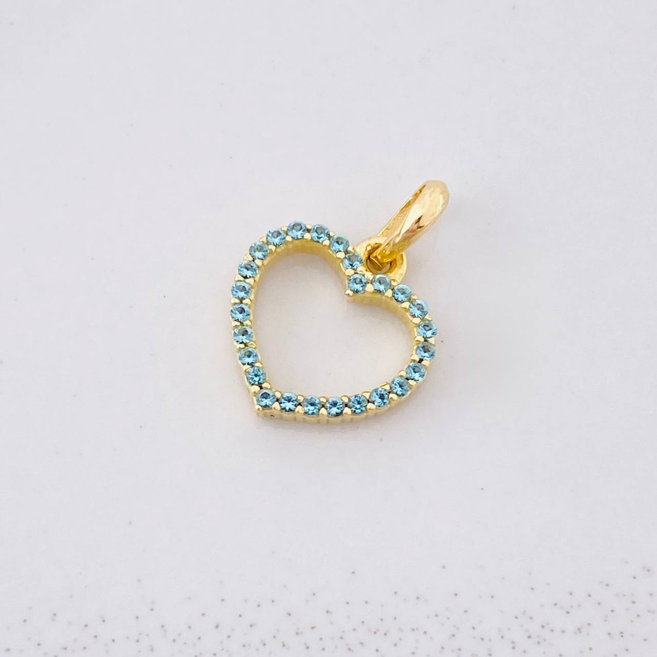 Dije Silueta Corazón 0.65g / 1.3cm Oro Amarillo 18K