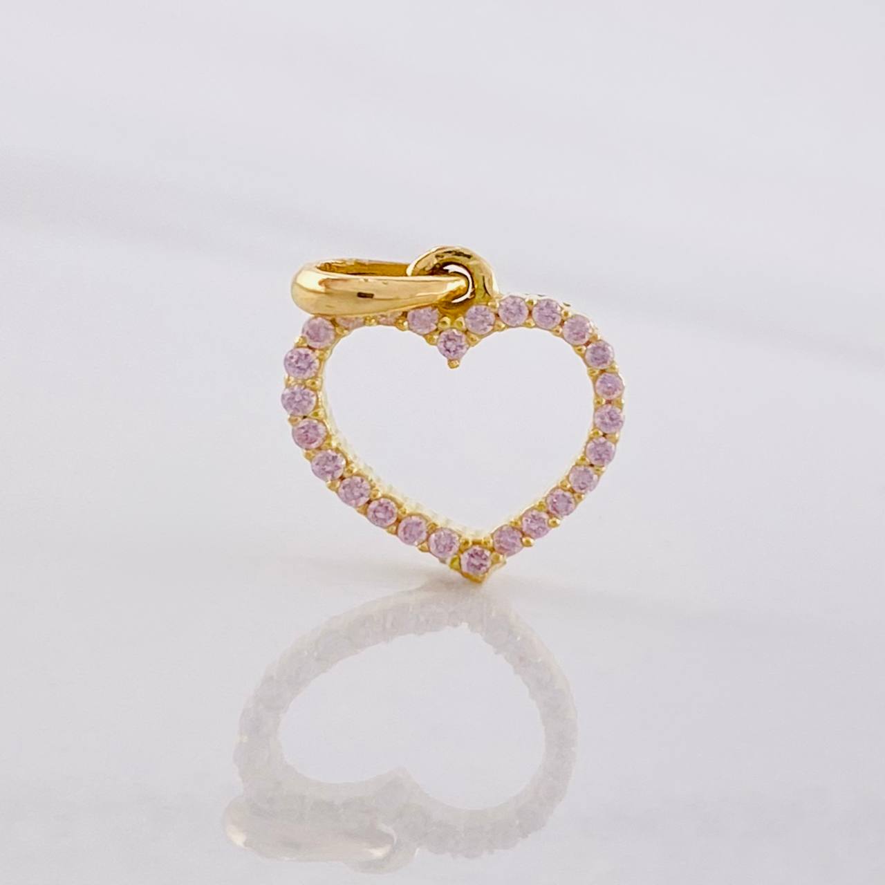 Dije Silueta Corazón 0.65g / 1.3cm Oro Amarillo 18K
