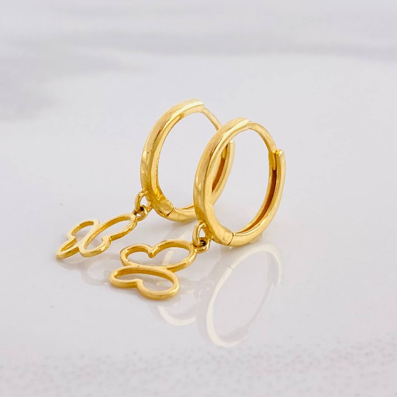 Candongas Silueta Mariposa Colgante 1.7g / 2.1cm Oro Amarillo 18K