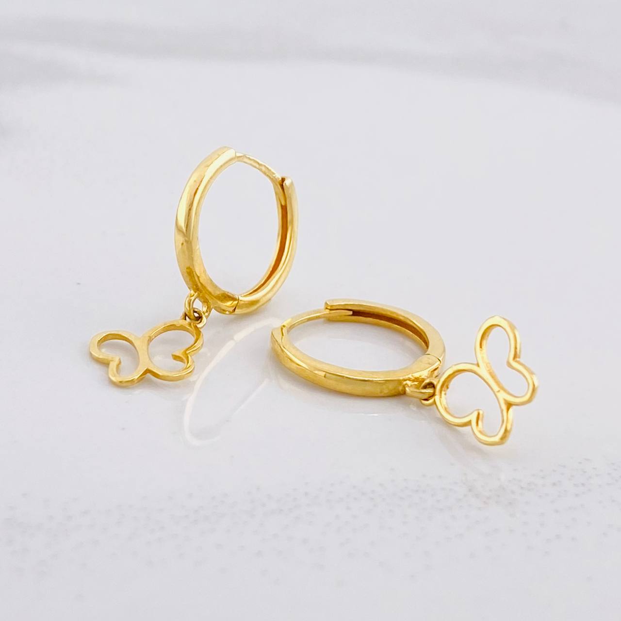 Candongas Silueta Mariposa Colgante 1.7g / 2.1cm Oro Amarillo 18K