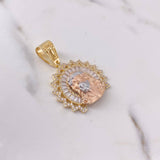 Dije Rostro Cristo 8.05gr / 3.6cm / Circones Blancos Tres Oros 18K $