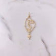 Dije Rosario Virgen Maria 1.4gr / 4.1cm / Circones Blancos Oro Amarillo 18K $